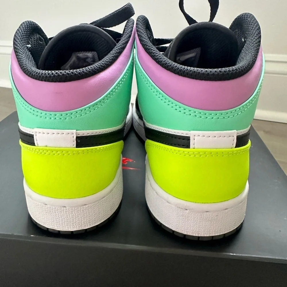 NIKE AIR JORDAN BOYS Sz 4 white/ black/ neon green/ purple,& turquoise Mid rise